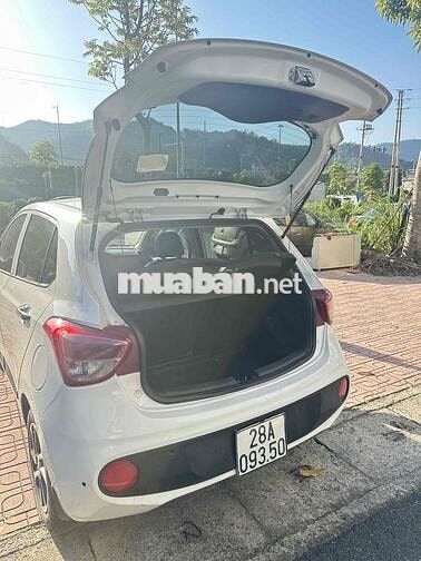 Hyundai Grand i10 1.2 AT 2019 Trắng 96.000 km