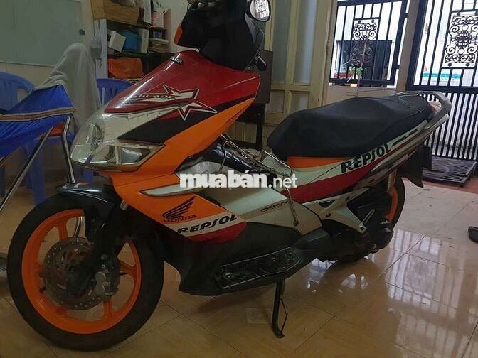 Honda Air Blade Cam đen