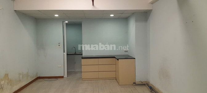 Chính chủ cho thuê KIOS nằm trong khu đô thị HỒNG HÀ ECO - CITY, 40m2