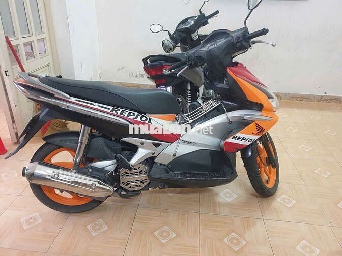 Honda Air Blade Cam đen