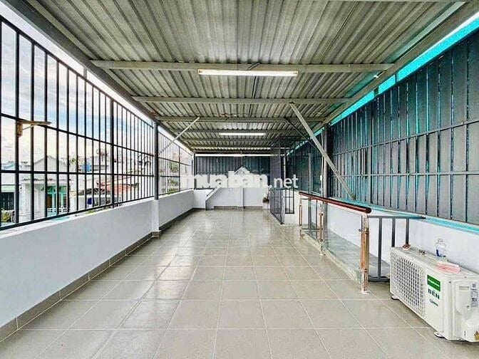 Hẻm 6m Trịnh Đình Trọng & Luỹ Bán Bích, 3 Tấm, 4 x 16m, 4 Phòng, 4 wc