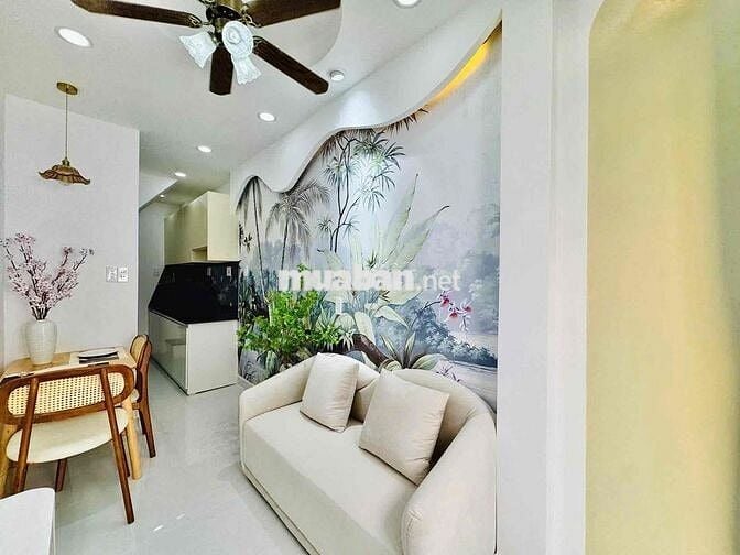 🔥 HẠ NGAY 150 TRIỆU – GIÁ CHỈ CÒN 2.8 TỶ 🔥  🏡 Nhà đẹp sát Phú Nhuận –