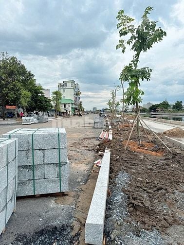 Đất mặt tiền Kênh Tham Lương, BÌnh Tân