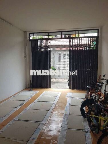 CHO THUÊ NHÀ NGUYÊN CĂN 1/TRƯỜNG CHINH DT 4×9 CÓ 1PN,2WC. HẺM XE HƠI