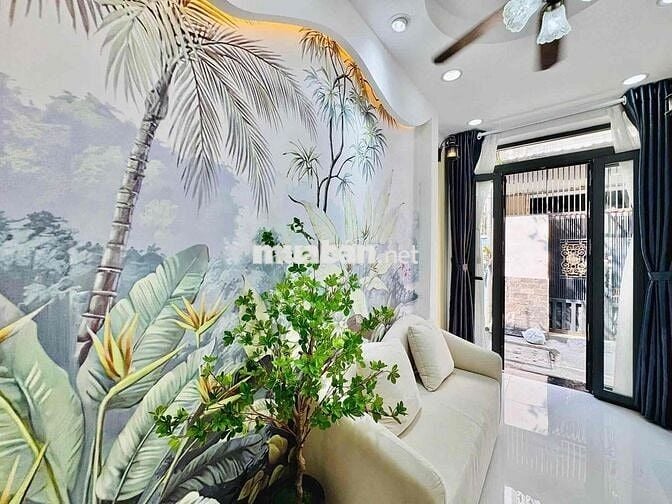 🔥 HẠ NGAY 150 TRIỆU – GIÁ CHỈ CÒN 2.8 TỶ 🔥  🏡 Nhà đẹp sát Phú Nhuận –