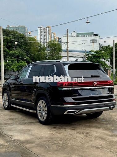 Volkswagen Teramont President SUV Đen 7 chỗ