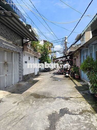 Cho thuê nhà hẻm to thông Phạm Thế Hiển, P3,Quận 8 gần Cầu Mật 4x15,5