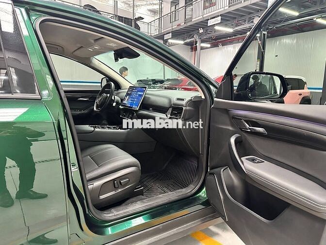 VinFast VF8 ECO 2024 Xanh 39809 km