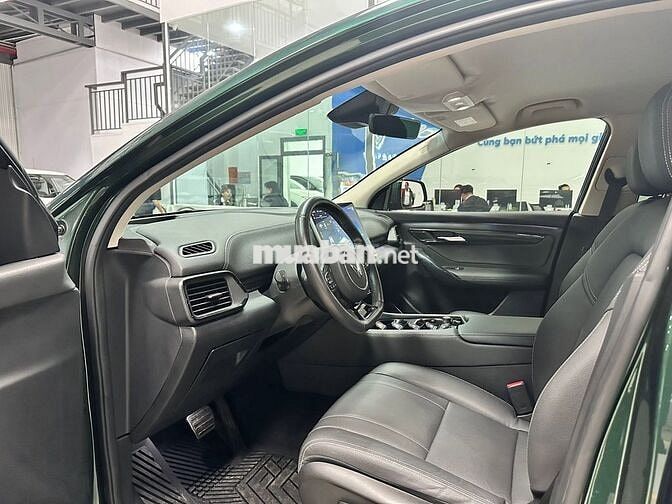 VinFast VF8 ECO 2024 Xanh 39809 km