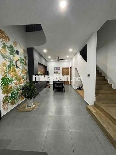 CHO THUÊ NHÀ 3 TẦNG HIỆN ĐẠI KĐT NAM HÒA XUÂN, NGŨ HÀNH SƠN