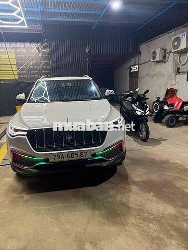 Zotye Z8 T700 SUV Trắng 2.0 Turbo lên nhiều đồ cho