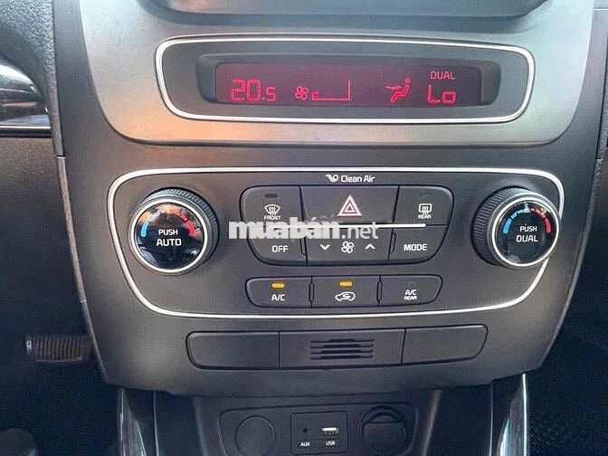 Kia Sorento 2015 Cao cấp Trắng 99.000 Km