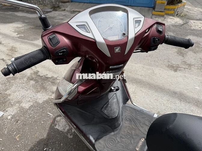 Honda Lead 125 đời 2014 chính chủ