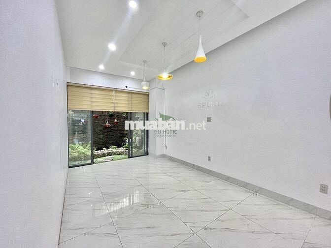 CHO THUÊ NHÀ Ở KINH DOANH MẶT TIỀN NGÃ BA THÍCH QUẢNG ĐỨC