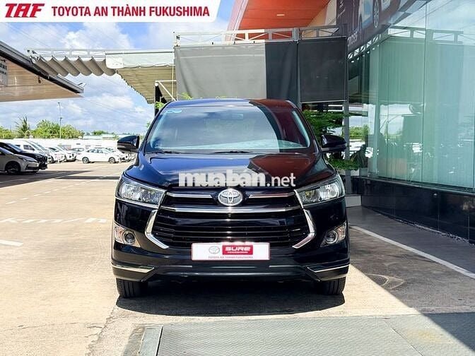 Toyota Innova Venturer 2018 80.000 km Đen
