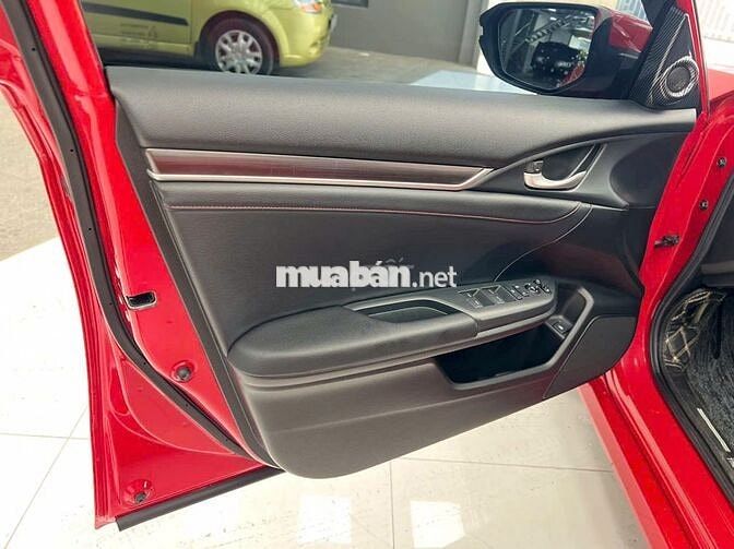 Honda Civic RS 1.5 Turbo 2019 Đỏ Nhập khẩu