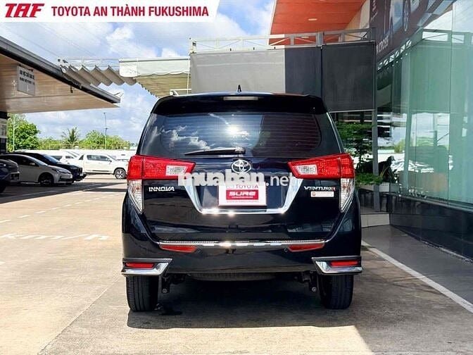Toyota Innova Venturer 2018 Đen 80.000 km Ghế Da