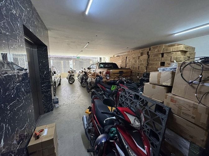 MIỄN PHÍ TIỀN ĐIỆN 20 NĂM – NHÀ MỚI 6 TẦNG – THANG MÁY – GẦN AEON TÂN 