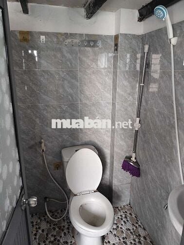 Phòng trọ Đặng Văn Bi 2 cửa sổ 1 ban công riêng 