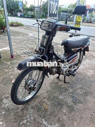 Honda Dream Thái zin theo xe ,về đổ xăng dùng luôn