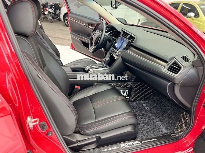 Honda Civic RS 1.5 Turbo 2019 Đỏ Nhập khẩu