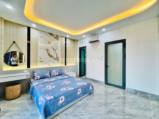 CHO THUỂ NHÀ MỚI XÂY NGANG 5m NGAY HỒNG ĐỨC