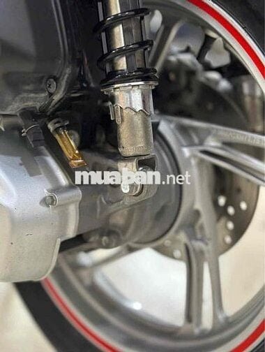 Honda SH 125 2018 Bạc Poche.Xe Siêu đẹp.Chich chủ.