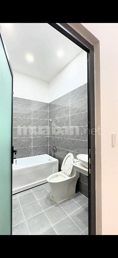 Bán nhà ngộp Bình Chánh 5x22m giá chỉ 1 tỷ650