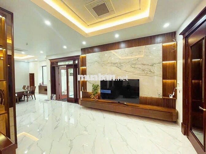Có phòng trọ cho Nam đi học , đi làm thuê tầng 4 nhà 4 tầng