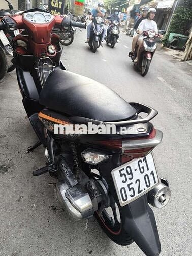 Yamaha Nouvo 4 Đen Cam