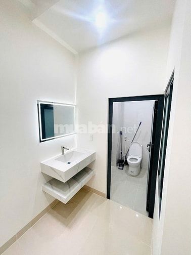Bán Nhà 1 Trệt 1 Lầu KDC Long Vân - Full Nội Thất - 92,8m²