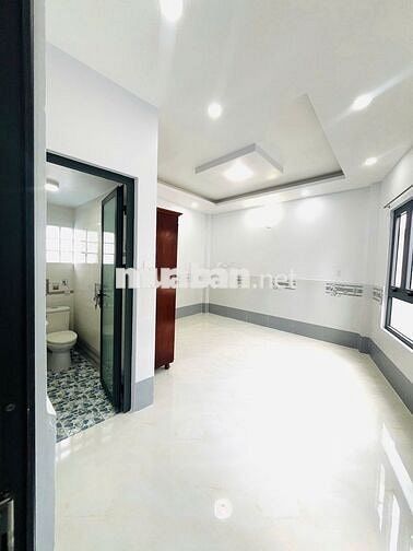 Nhà Nguyên Căn Hẻm 4M2 Gần MT Điên Biên Phủ, Quận 3