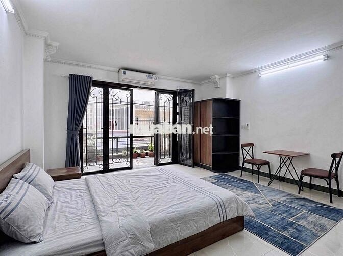 căn hộ full nội thất tách bếp ban công lớn quận Bình Thạnh - Phú Nhuận