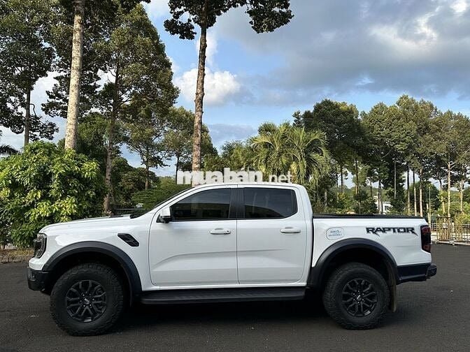 Ford Raptor 2024 Trắng 44240 km