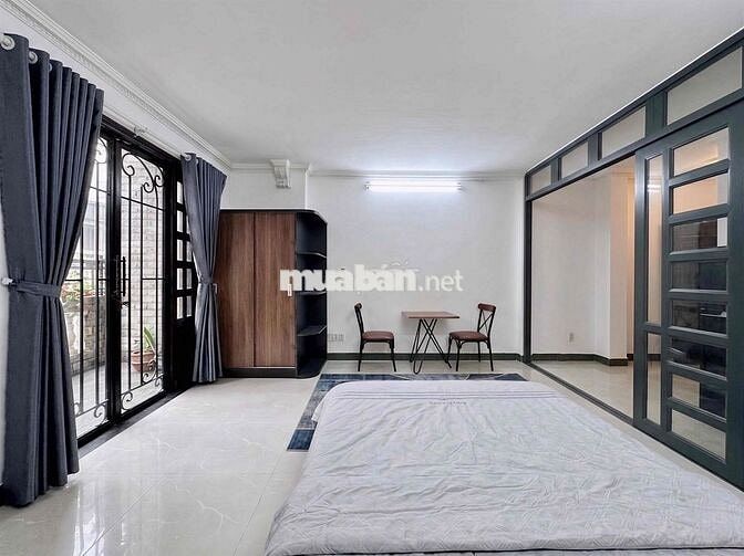 căn hộ full nội thất tách bếp ban công lớn quận Bình Thạnh - Phú Nhuận