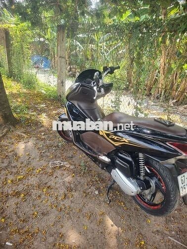 Honda PCX Nhập khẩu màu Đen