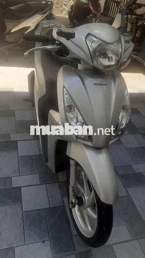 Honda Vision 2015 Bạc