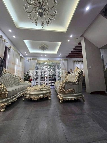 58 tỷ! Bán Biệt thự HIẾM 274m2 Phổ Quang - ngang 10m - Hầm 4 Tầng