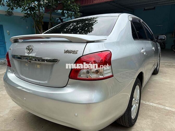 Toyota Yaris Bạc Nhật Bản Xăng