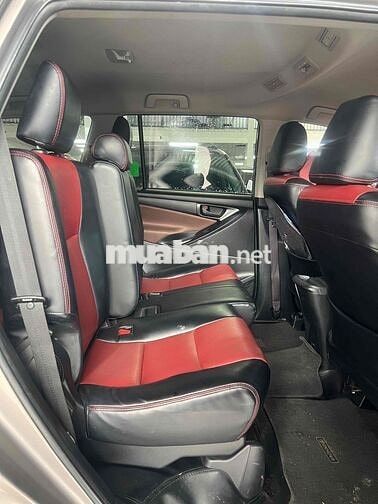 Toyota Innova E 2022 đồng ánh kim chạy 103.000km