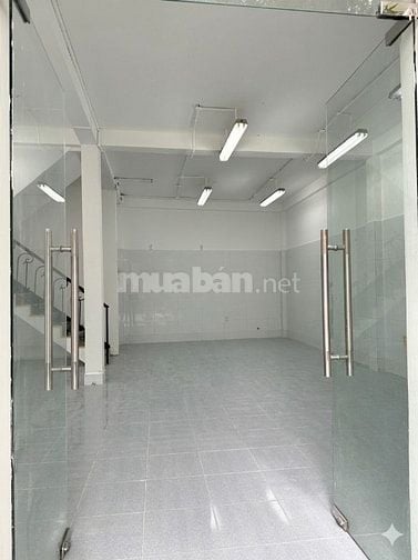CHO THUÊ NHÀ NGUYÊN CĂN GÓC 2 MẶT TIỀN – QUẬN 1