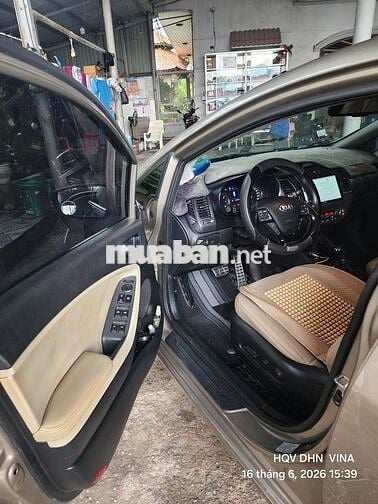 Kia Cerato 2016 1.6 AT Vàng cát Tự động