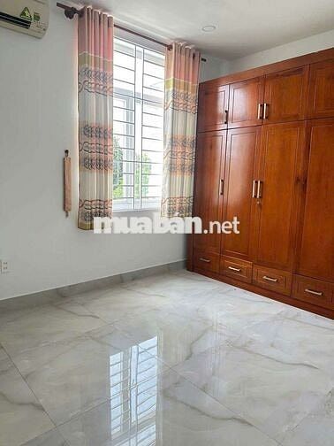 NHÀ RỘNG 10*13, TRỆT, 2 LẦU, 3PN, 3WC, SÂN RỘNG 