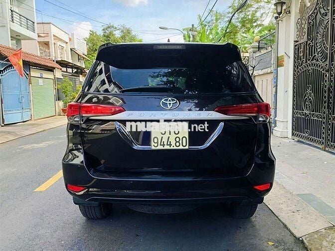 Bán xe Toyota Fortuner G hàng nhập Indo SX 2019