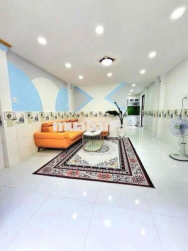 Bán Nhà Lê Đình Cẩn 40m2 4x10m 2Pn HXH Gần TL10 Giá Chỉ 3.3 Tỷ