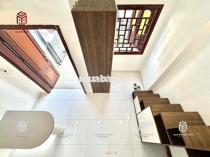 Duplex mới ngay Đặng Thuỳ Trâm, bancol riêng rộng 35m2
