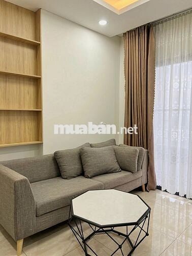 Cho thuê căn hộ 2PN Monarchy full nội thất tầng cao view sông Hàn