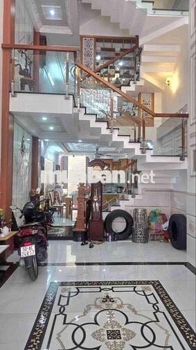 XE HƠI NGỦ TRONG NHÀ 5 TẦNG, 60M², 5PN FULL NỘI THẤT  5PN SANG TRỌNG