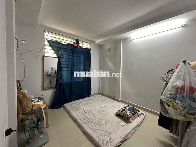 Cho 1 bạn nữ thuê phòng trọ ở Điện Biên Phủ - gần HUTECH, Metro