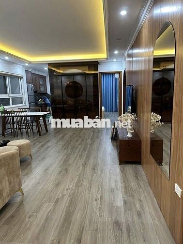 Bán căn hộ 136m2 Chung cư học viện quốc phòng, Nghĩa Đô